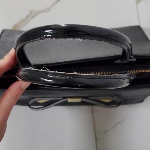 Anne Klein Black Handbag With Patent Bow - Picture 4 of 4